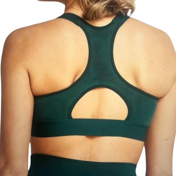 NWT Under Armour Women's Green Sports Bra - Picture 2 of 6